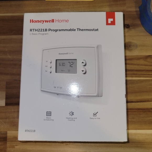 Honeywell Home White RTH221B Programmable Thermostat For‎ At Home Open Box - Picture 1 of 4